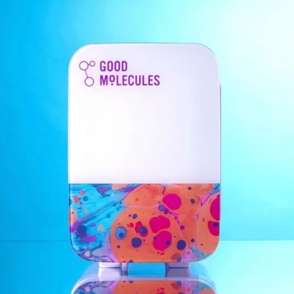 Limited Edition Good Molecules Skin Care Mini Fridge - Picture 4 of 5